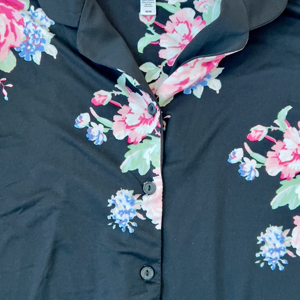 Floral Button-Up Blouse pajama top - Picture 2 of 4